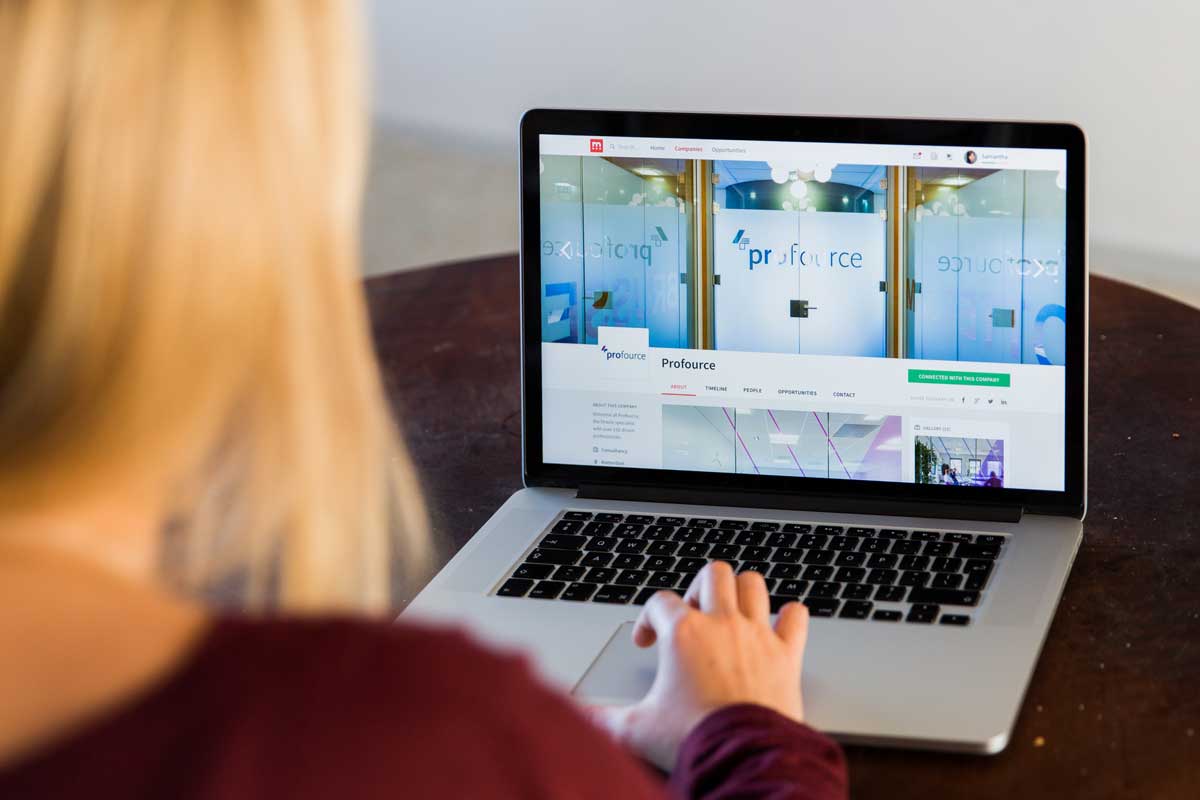 Jasa Pembuatan Web E Commerce Arcorpweb