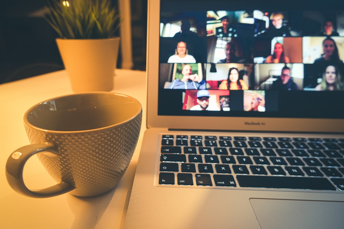 synchronous e-learning