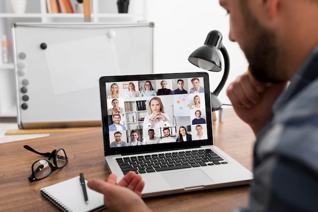 Apa itu Webinar : Jenis, Fungsi, Manfaat, dan Contohnya Manfaat webinar