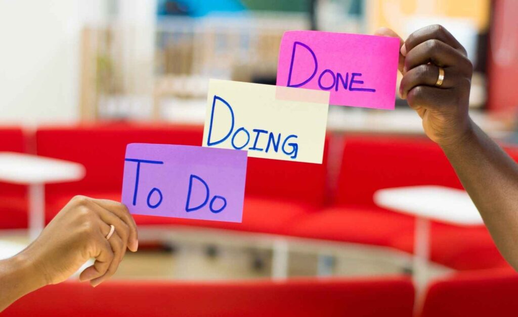 Kenali Apa Itu Kanban, Fungsi, Jenis, dan Prinsip Penerapannya! 3 kolom kanban