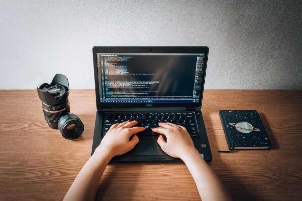 Mengenal Object Oriented Programming dari Definisi sampai Contoh Programming OOP