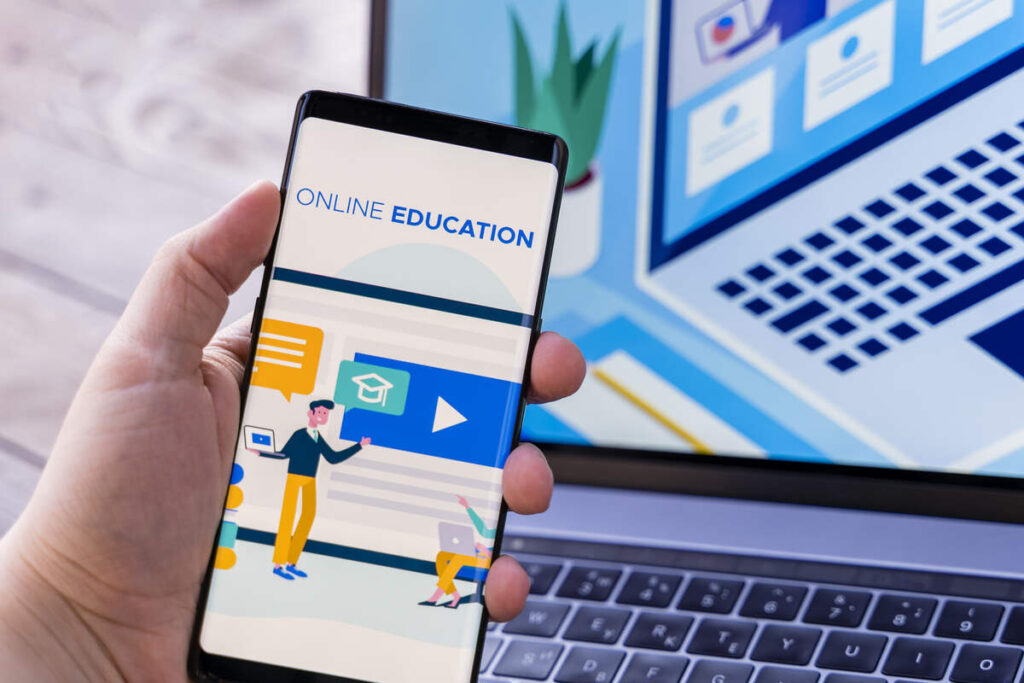 Ilustrasi Learning Management System