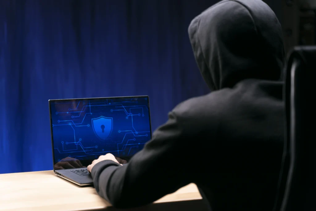 Spyware: Pengertian, Cara Kerja, dan 5 Cara Menghilangkannya ilustrasi spyware