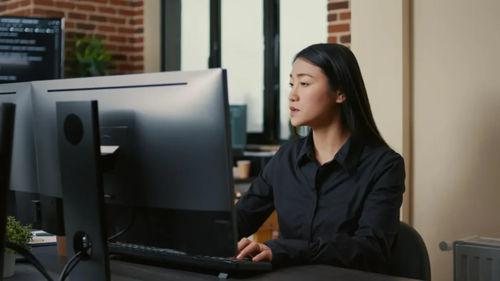 System Administrator Adalah: Pengertian, Tugas dan Gaji System Administrator