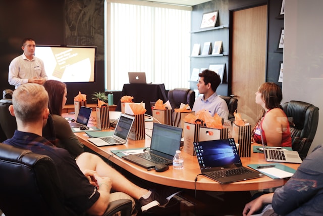Enterprise Knowledge Management