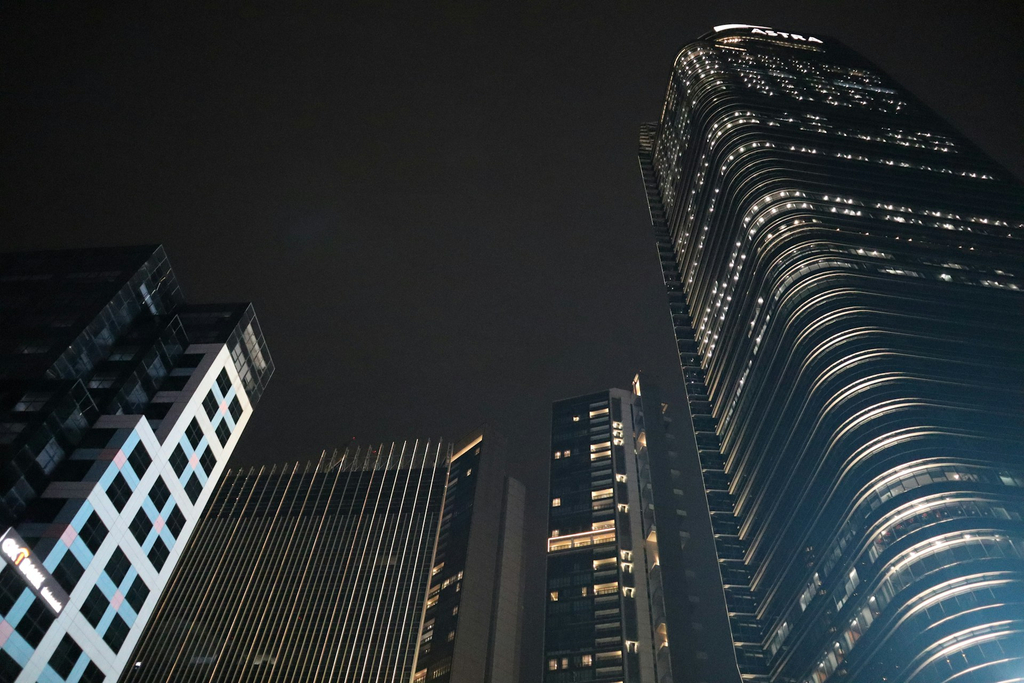 Sistem Akses Tamu di Gedung Perkantoran Bertingkat (High-Rise) sistem akses tamu